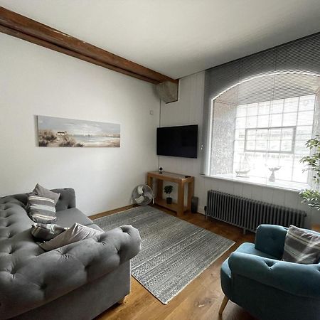 Cozy Coastal Apartment Plymouth Exterior foto
